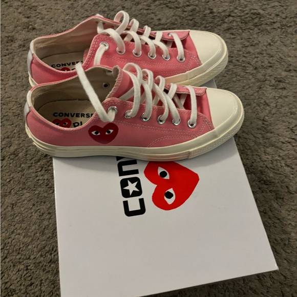 These are Converse by Commes des GARCONS in good condition.. - Picture 2 of 3